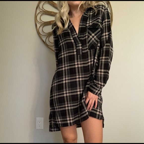 Plaid Shirtdress - Picture 3 of 4